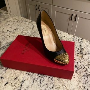 Valentino toe studded black heel